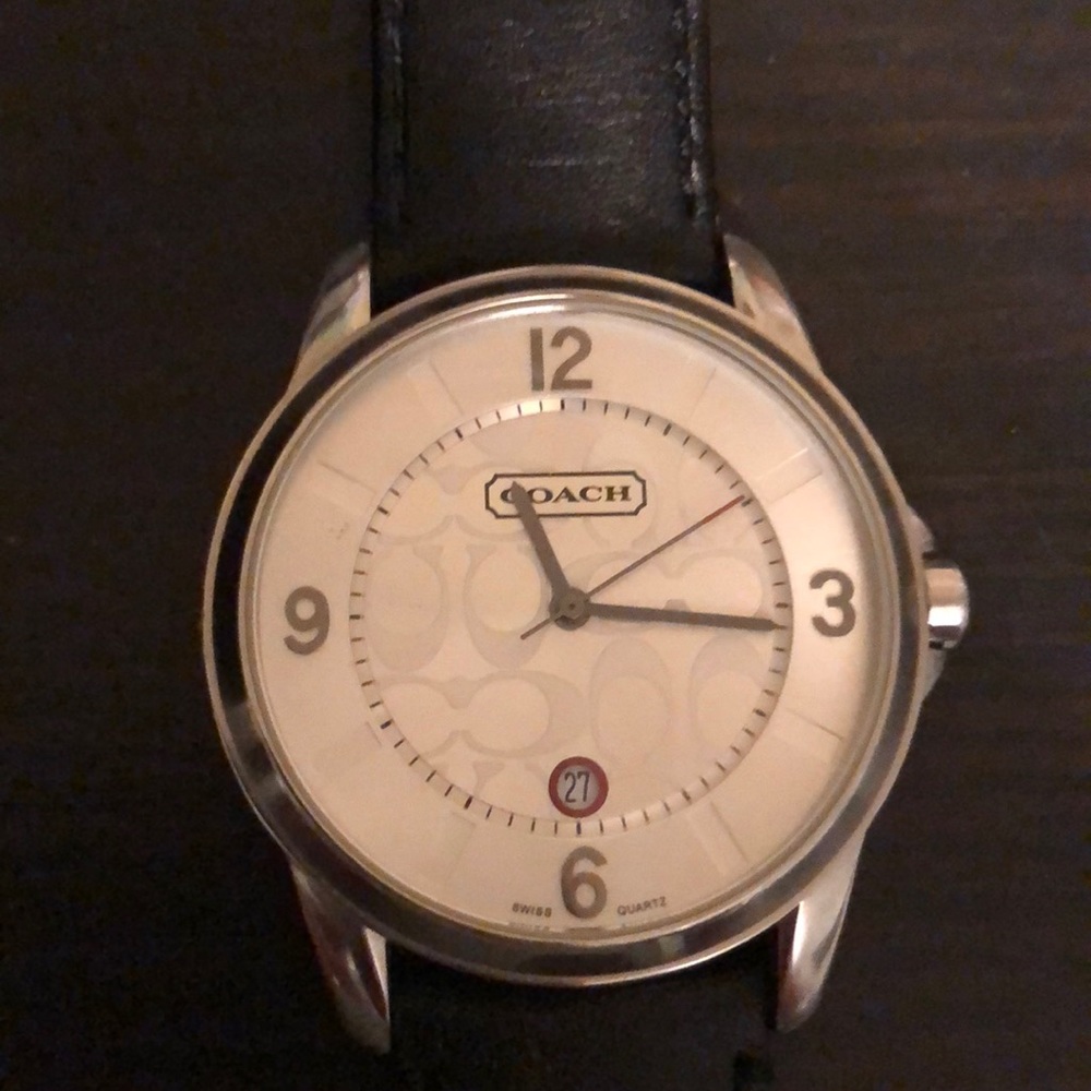 Men’s black leather Coach watch.Needs new battery!